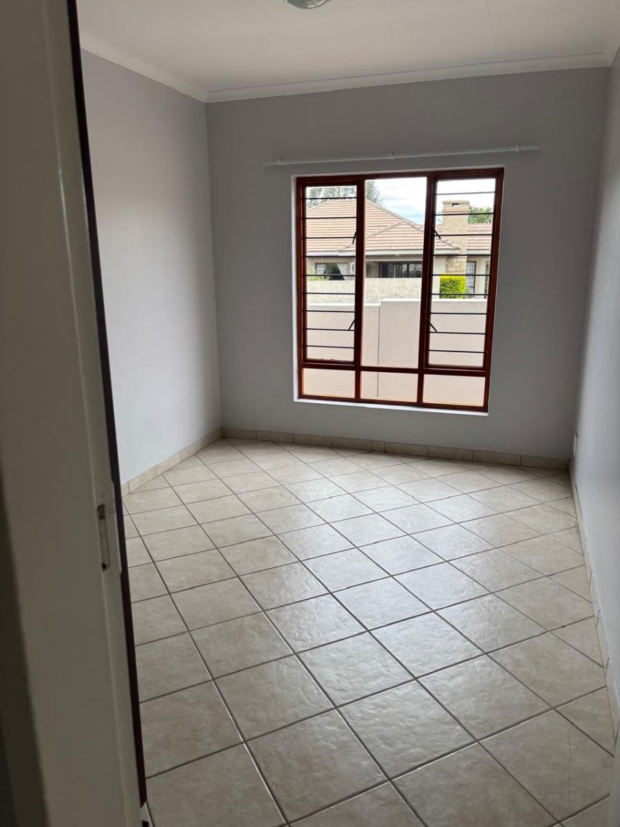 To Let 3 Bedroom Property for Rent in Wilkoppies North West